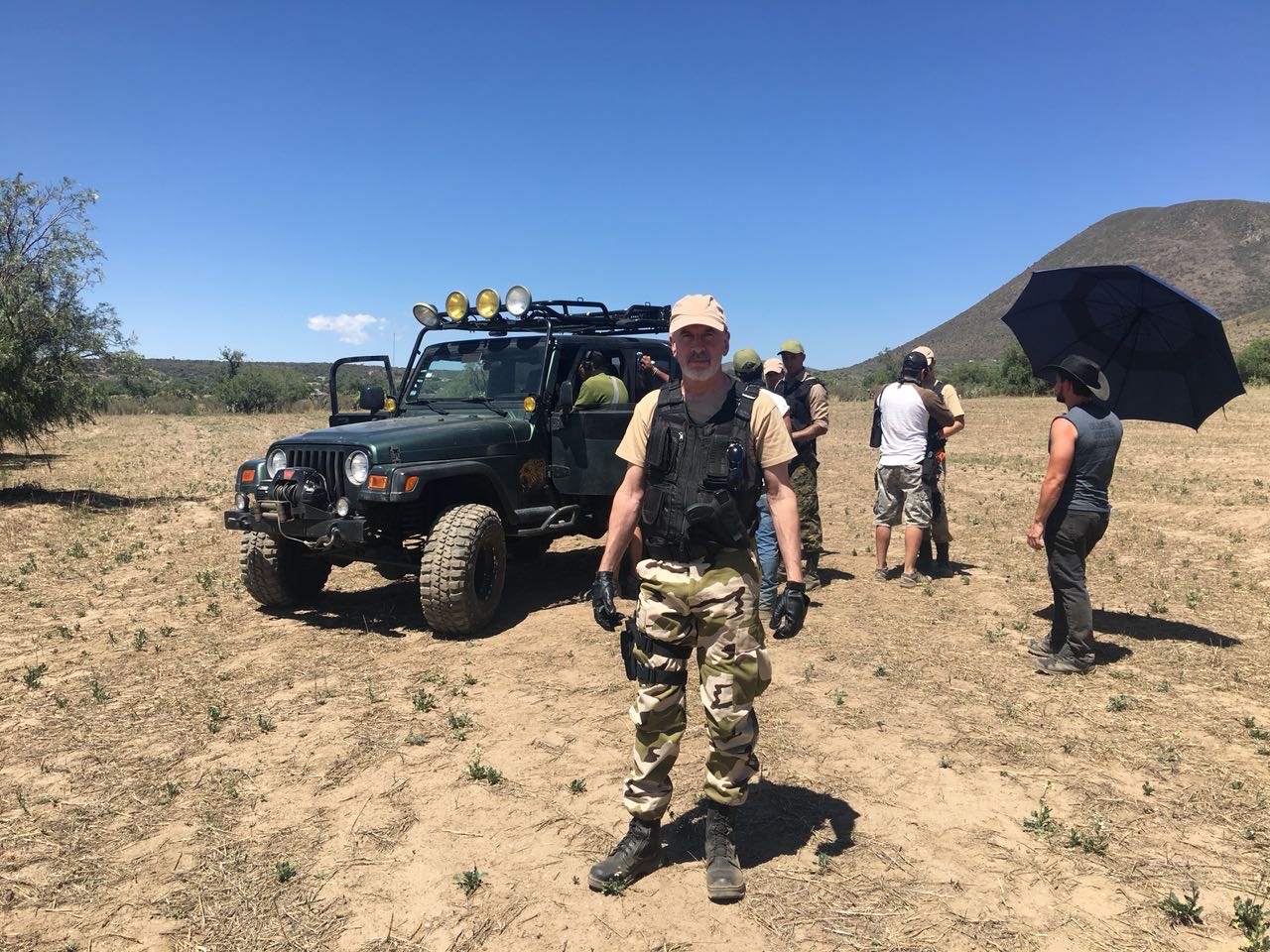 La Piloto S2 &mdash; Captain Lynch